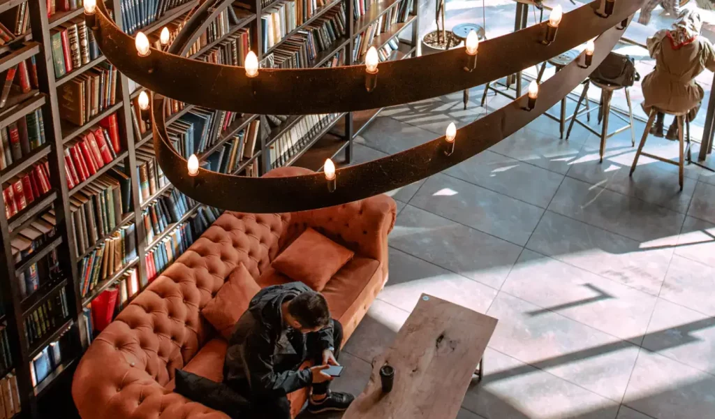 inside-branches-bagh-ferdos-1